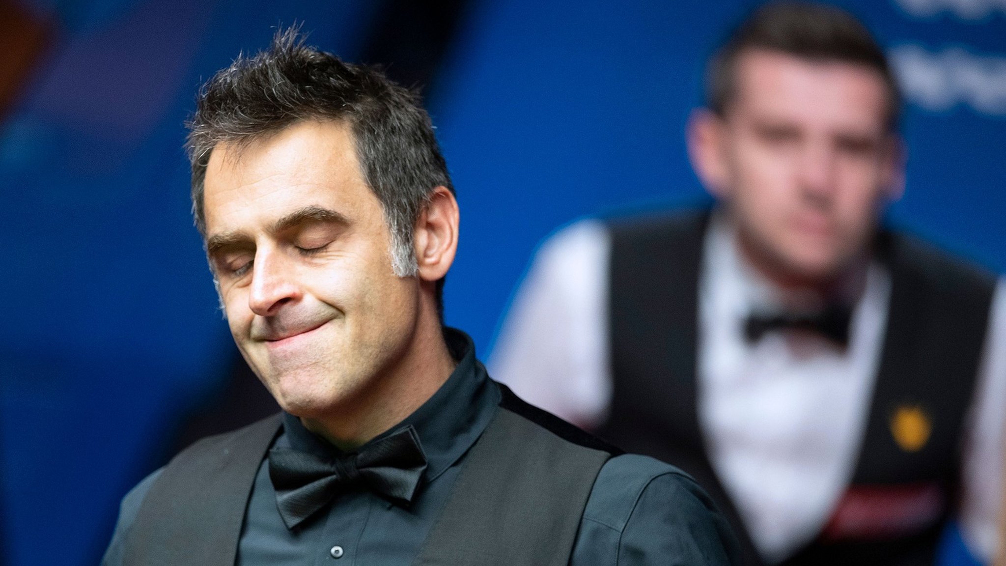 World Snooker Championship 2020: Ronnie O'Sullivan trails Mark Selby, Kyren Wilson leads