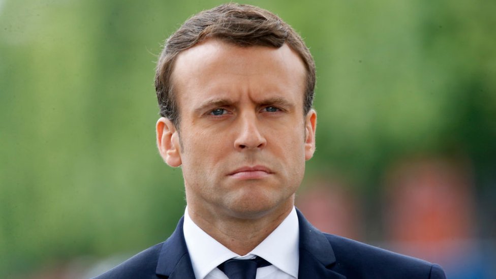 Todo le está saliendo bien al joven presidente francés. Por el momento. Emmanuel Macron