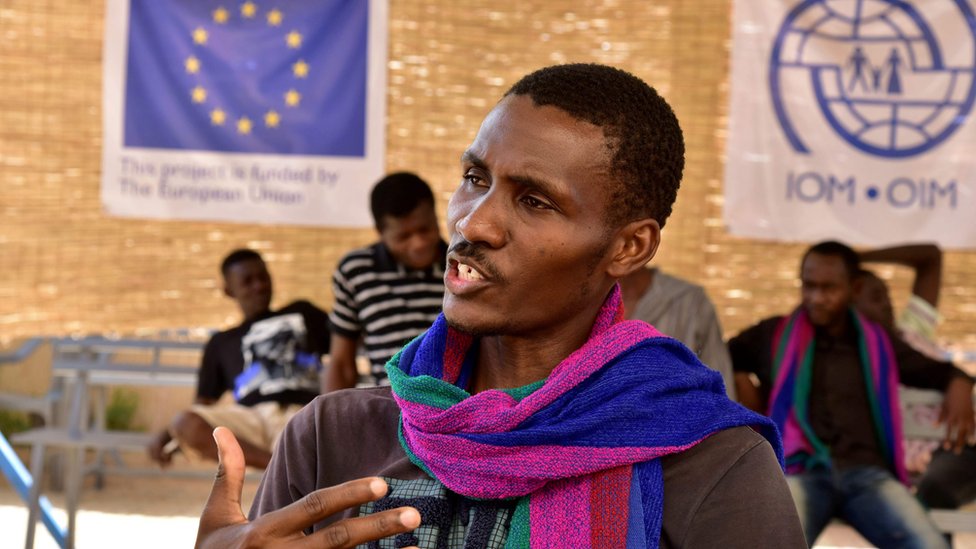 La OIM conoció de la existencia de los mercados de esclavos gracias a testimonios de los propios migrantes. Migrante en Libia