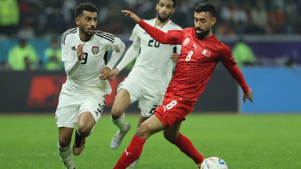 خسرت الإمارات من البحرين في الجولة الأولى بهدف دون رد