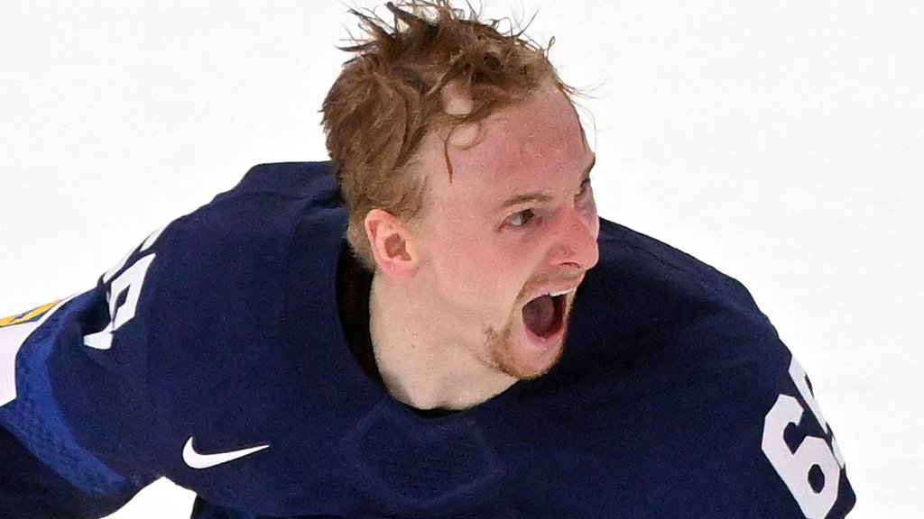 Ice Hockey World Championship: Finland beat Canada in overtime to win title