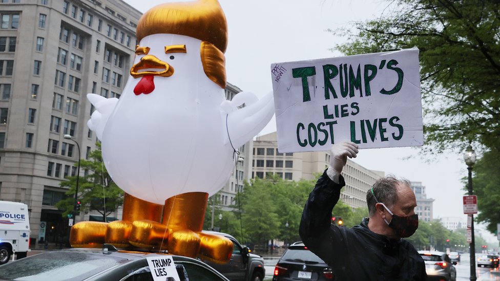 Protesta contra Trump en Virginia.