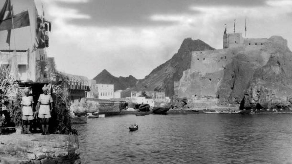 قلعة برتغالية في عمان