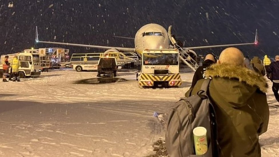 Manchester Airport runways reopen after heavy snow