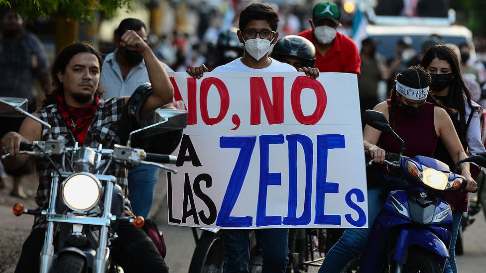 Protesta contra las Zedes 2021