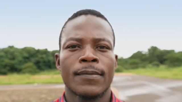El periodista de Malawi, Henry Mhango