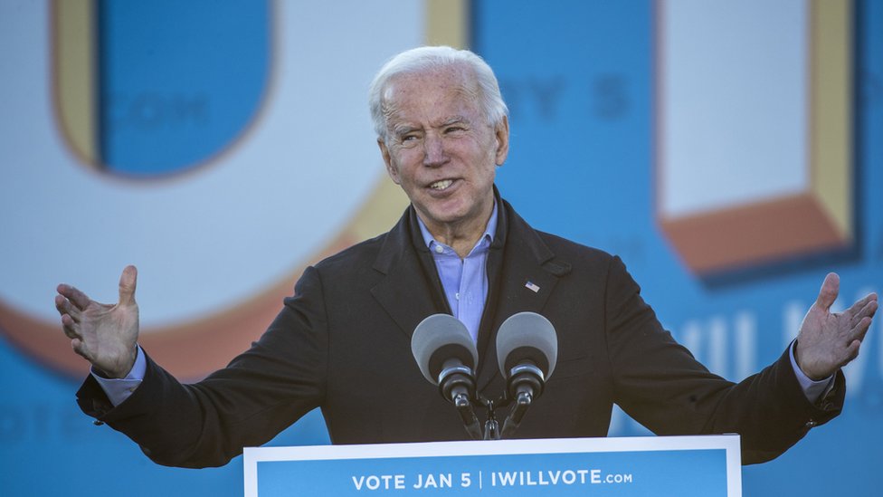 Joe Biden en un mitin en Georgia el 4 de enero de 2021