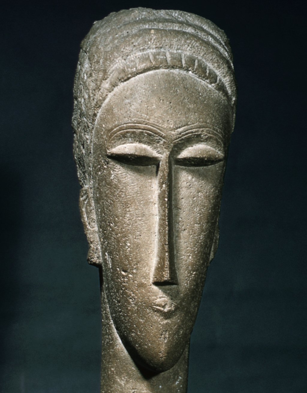 Cabeza de mujer de Amedeo Modigliani (1884-1920).