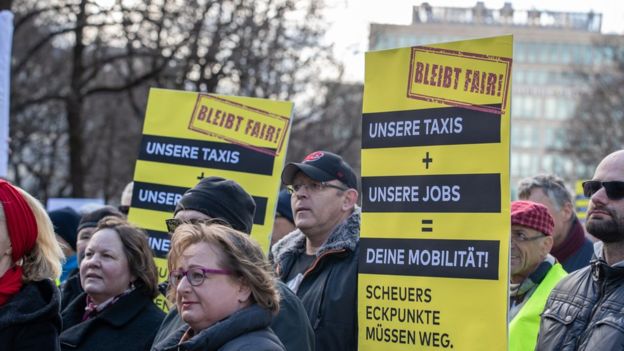 Protest taksista u Minhenu, Nemačka, april 2019.