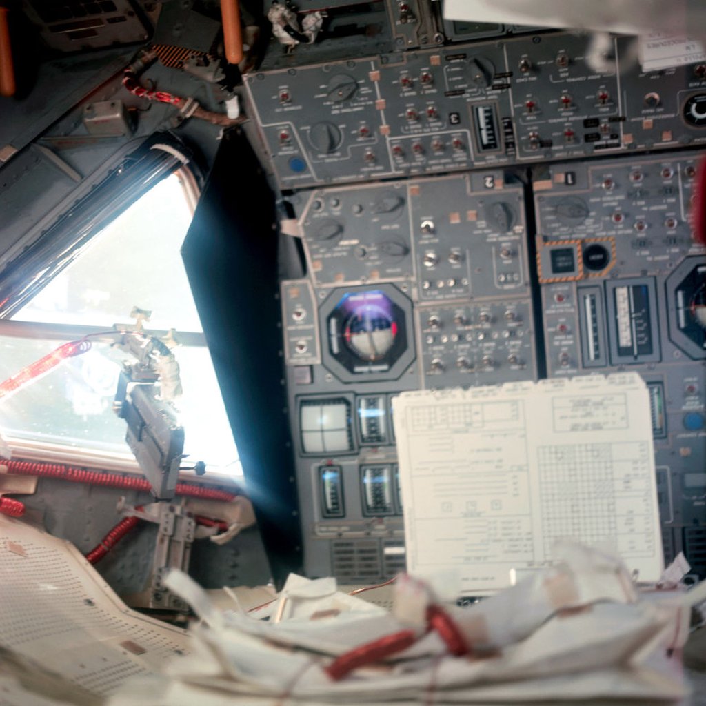 Interior del módulo lunar del Apolo 11.