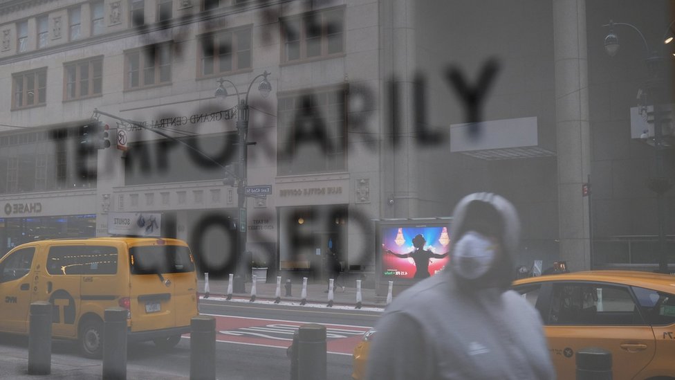 一些紐約小生意因疫情而關閉