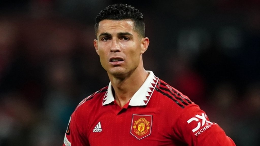 Cristiano Ronaldo to leave Manchester United with immediate effect