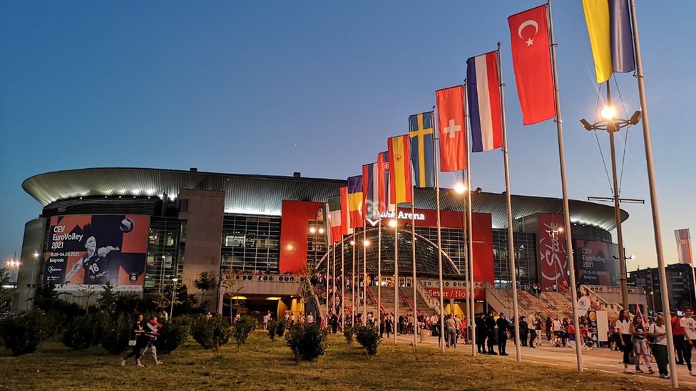 Türkiye-Sırbistan yarı final maçı: Belgrad sokaklarında ve tribünlerde neler yaşandı?