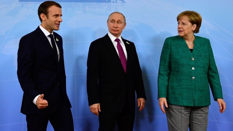 макрон путін меркель