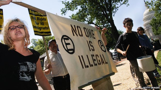 Протестующие за иммиграцию в Вашингтоне, округ Колумбия