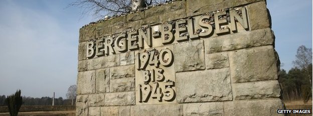 Мемориал на месте бывшего концлагеря Берген-Бельзен 17 марта 2015 года в Лоххайде, Германия