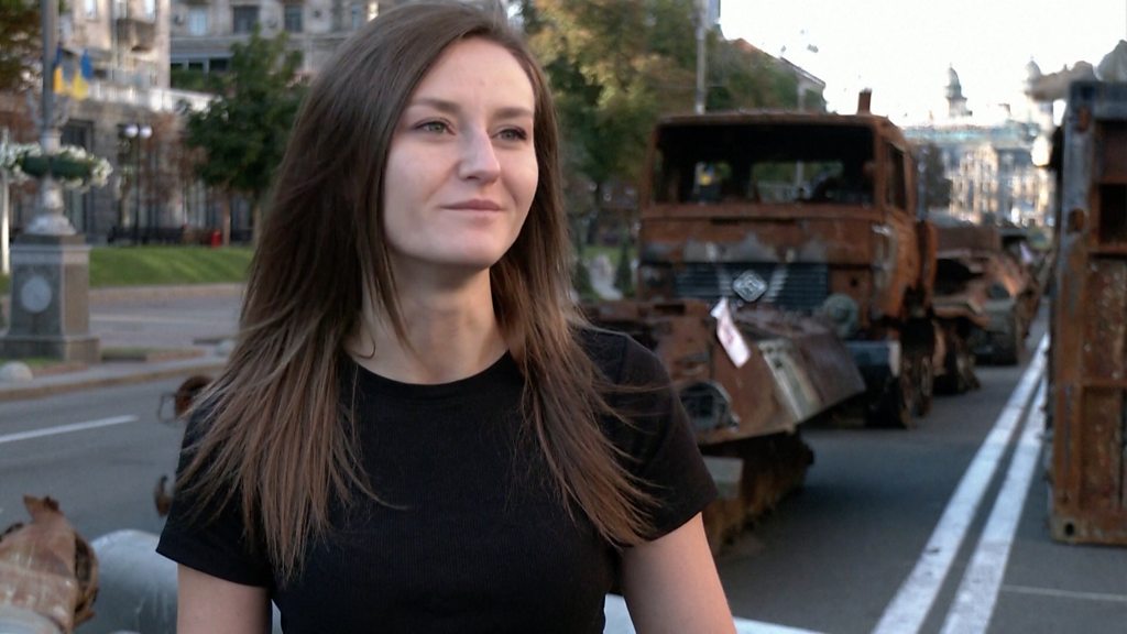 Ukraine war: Kyiv residents share their views on six months of war