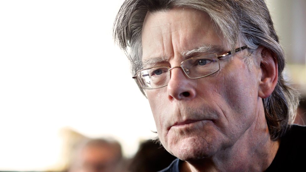 It está basada en la novela del mismo título de Stephen King. Stephen King