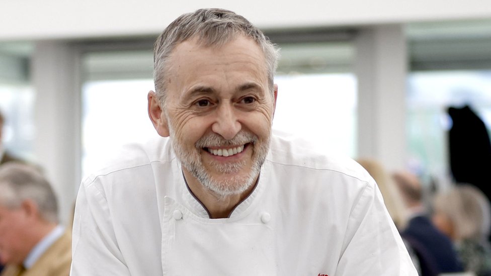 Michel Roux Jr announces closure of Le Gavroche BBC News