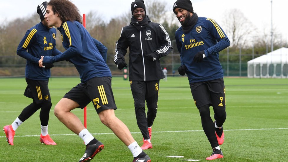 Arsenal player dey train