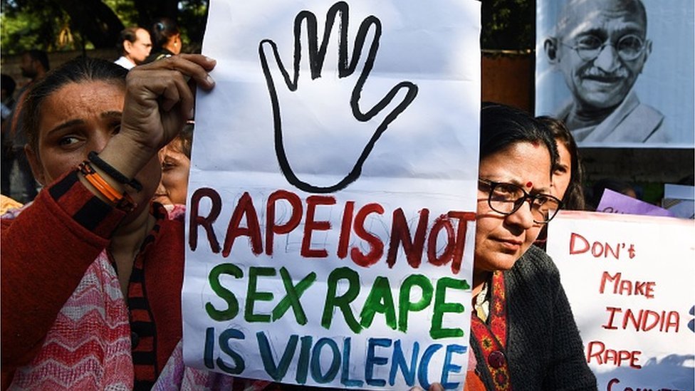 India Supreme Court Calls for Justice Sharad Bobde to quit over rape remarks photo