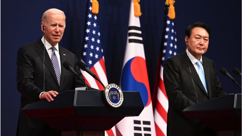 الرئيس الأمريكي جو بايدن ورئيس كوريا الجنوبية