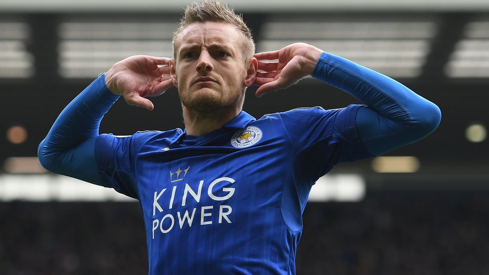 Jamie Vardy podría ser elegido para jugar por Yorkshire, pero los dirigentes del condado británico no quieren jugadores contaminados por el juego de la Premier League. Jamie Vardy