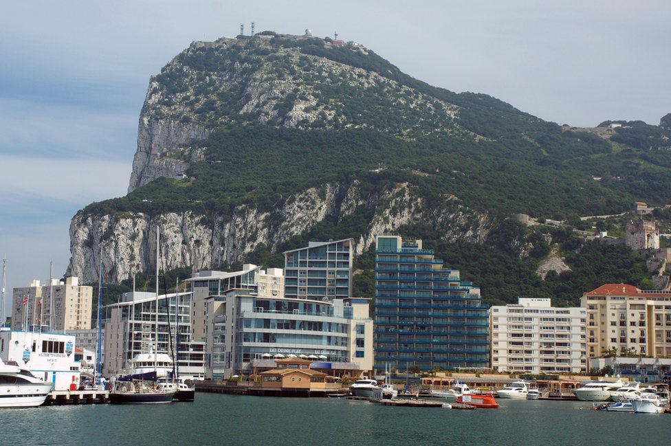 Вид на Гибралтар, 2009 г. файл pic