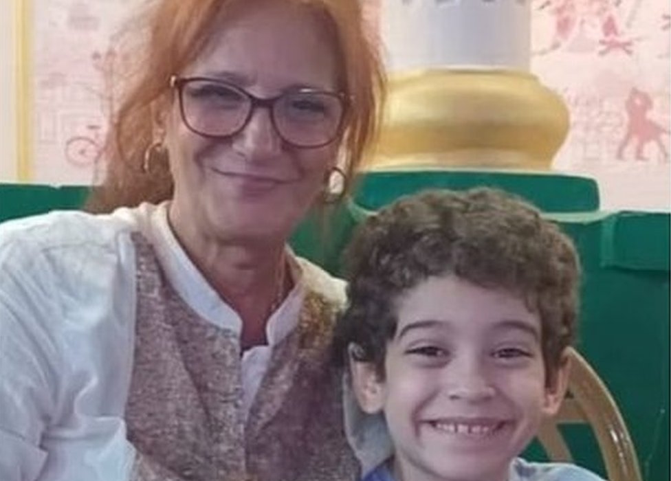 نوح وحنان