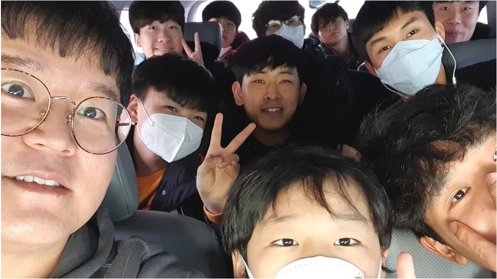 Kim Tae-hoon and his boys