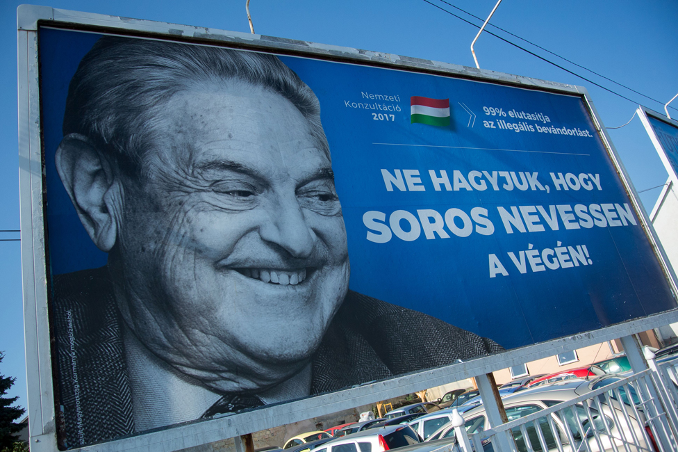Macaristan'daki bu afişte 