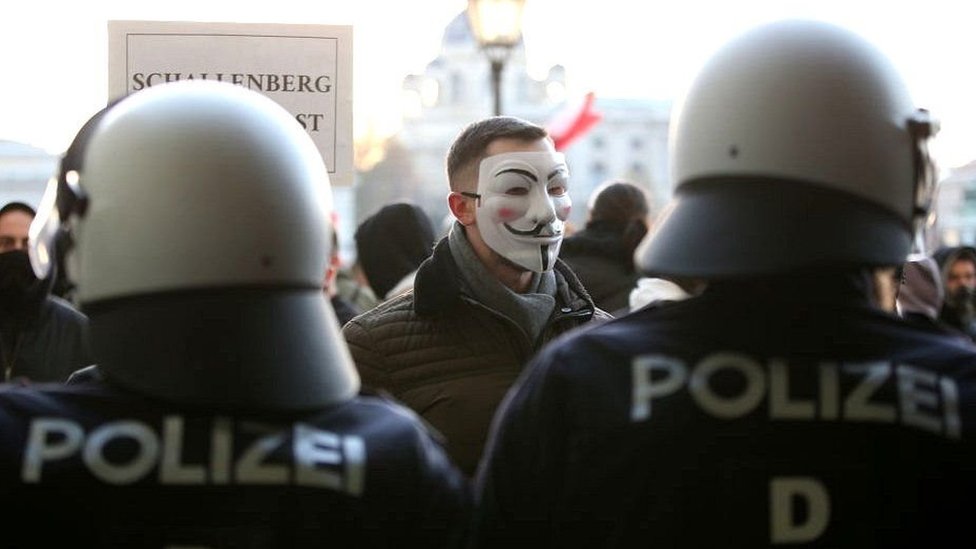 متظاهرون في النمسا
