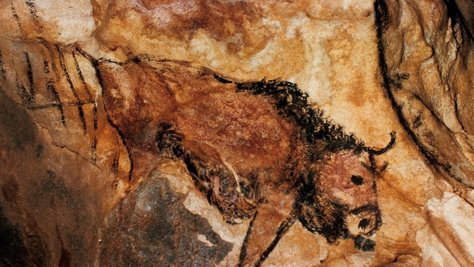 Algunas de las pinturas encontradas en cuevas en el País Vasco datan de hace 14.000 años. Una pintura rupestre de algo que parece un caballo