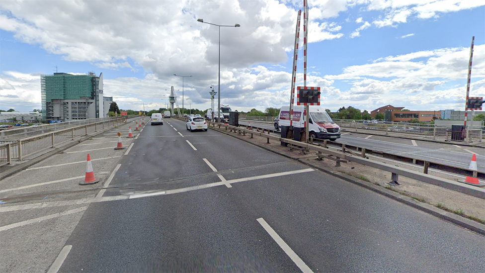 Major Hull road closed over summer for bridge repairs BBC News