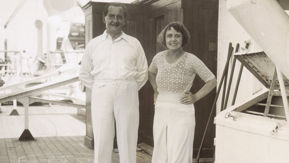 Фредерик и Клэр Бомонт на RMS Queen Mary