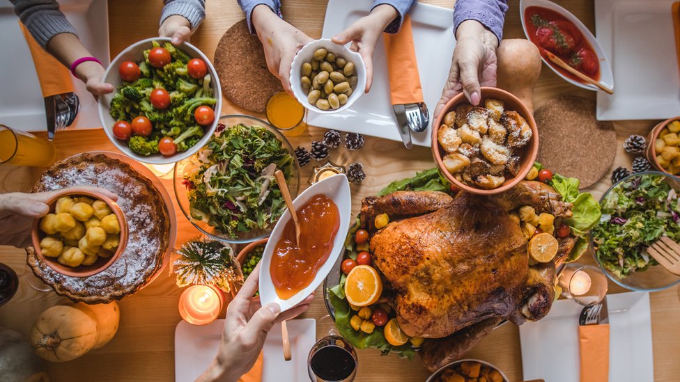 Survey Finds Nearly 1 in 2 Americans Will Celebrate Friendsgiving