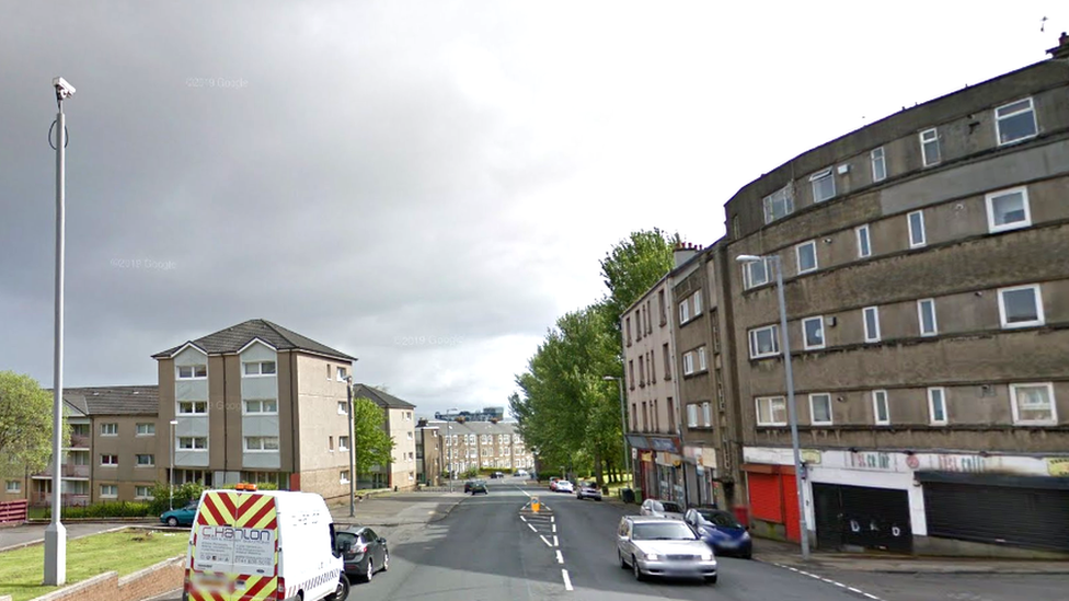 Armed Robber In Raid On Convenience Store In Greenock Bbc News