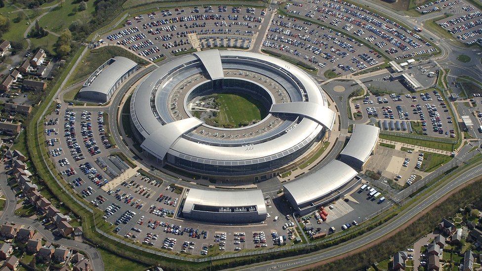 Протокол Майки-Сакке был разработан GCHQ, который находится в Челтенхэме