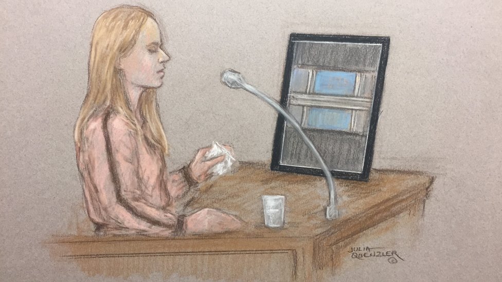 Кайли Смит дает показания в Олд Бейли 11 сентября 2018 года