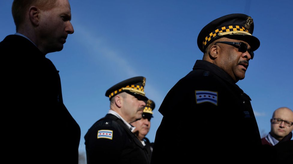 Eddie Johnson, superintendente de la Policía de Chicago, dice que pueden identificar criminales sospechosos gracias a un algoritmo. Eddie Johnson