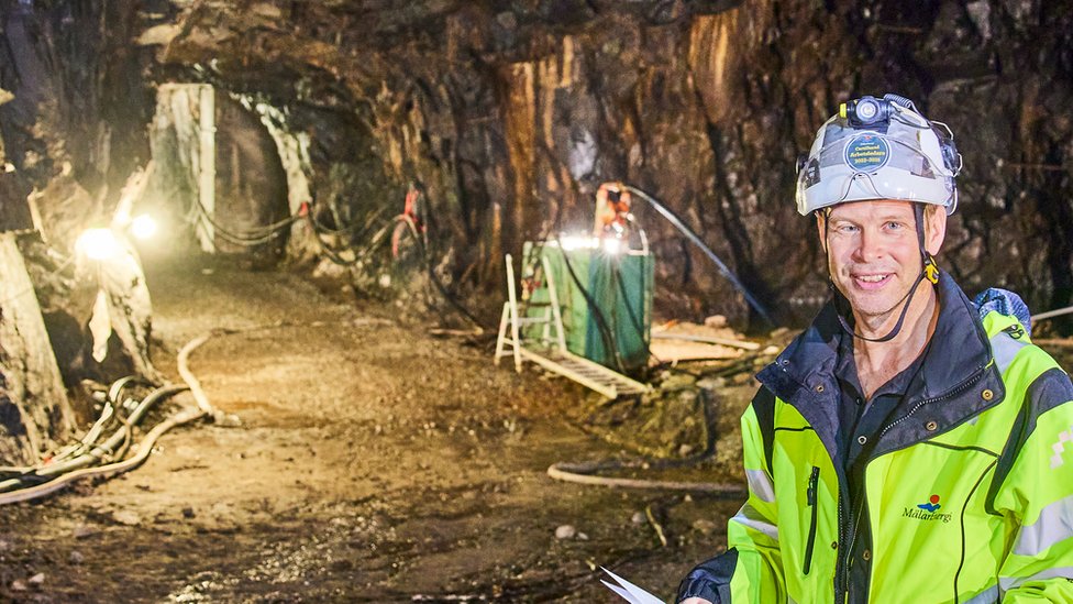 Trabajadores en las cavernas de Västerås