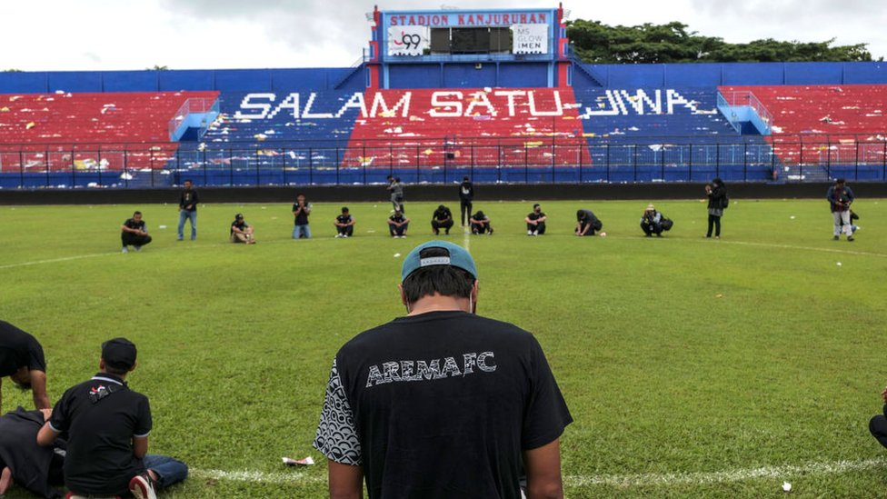 Kanjuruhan Stadium Victims' Families Seek Rp 17.5 Billion in Compensation - News Directory 3