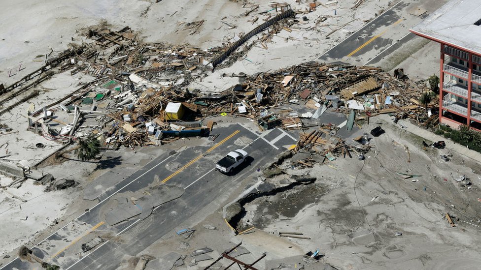 Imagen aérea de la devastación del huracán Michael en Mexico Beach.