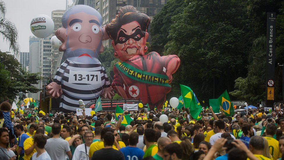 Protesta contra Dilma Rousseff y Lula da Silva