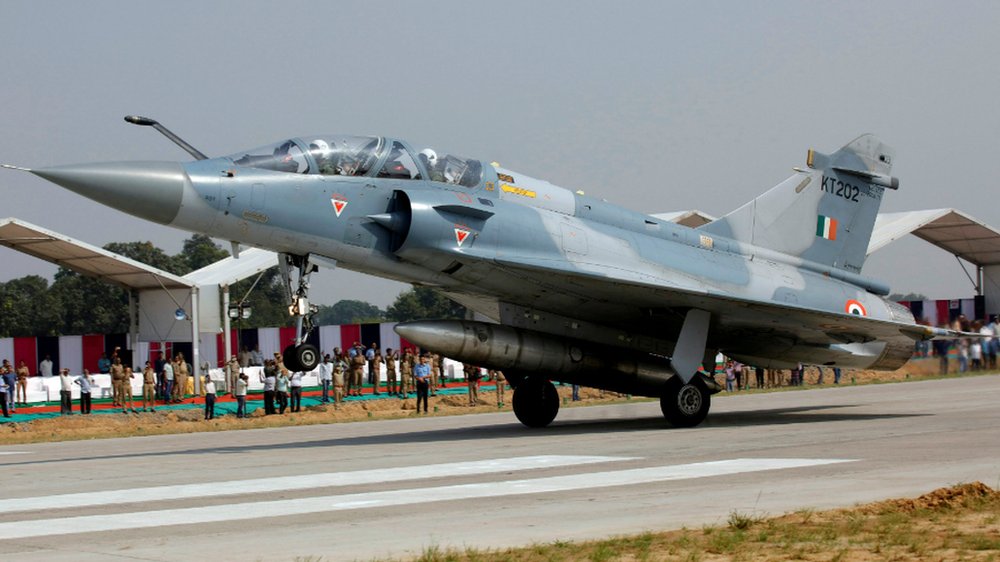 Balakot: Indian air strikes target militants in Pakistan