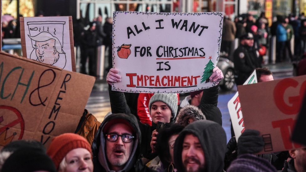 Protestas en Nueva York a favor del impeachment