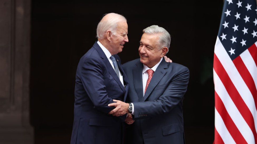 El presidente de Estados Unidos, Joe Biden, junto al líder de México, Andrés Manuel López Obrador (AMLO).