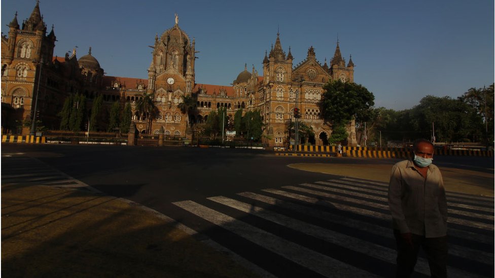 Мумбаи (ранее известный как Бомбей)