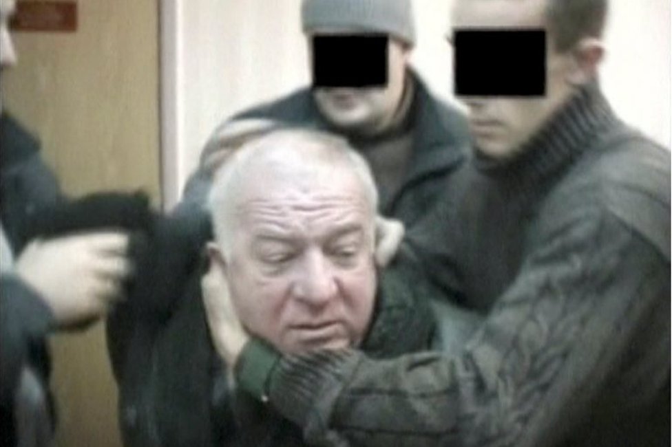 На неподвижном изображении, взятом из недатированного видео, изображен Сергей Скрипаль