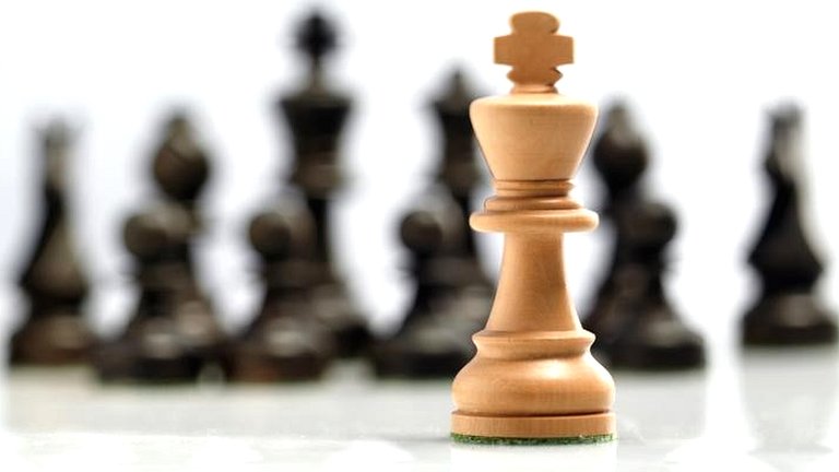 DeepMind's New AI Teaches Itself Chess, Beats Grandmaster